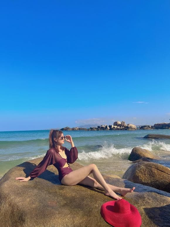 Diễn viên hương giang,đình tú,sao việt