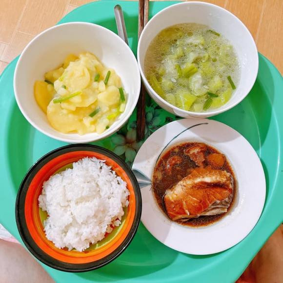 mâm cơm cữ, ở cữ, mẹ bỉm