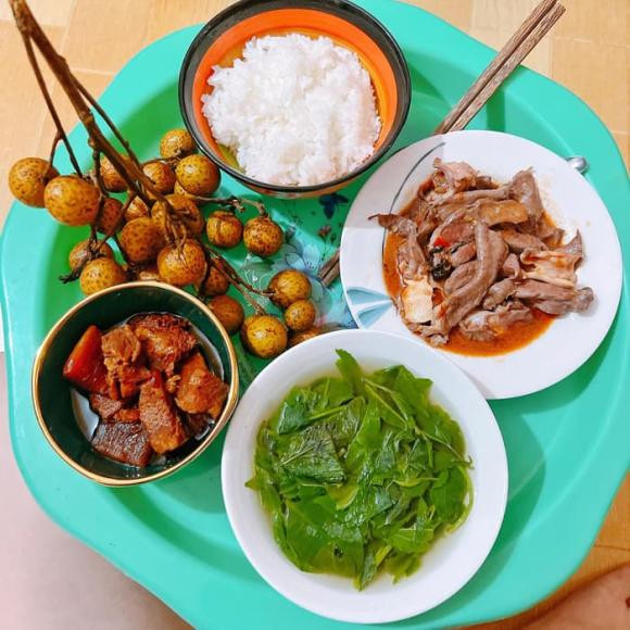 mâm cơm cữ, ở cữ, mẹ bỉm