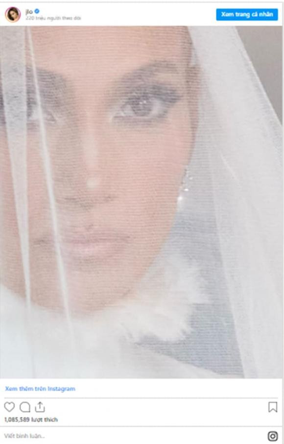 Jennifer Lopez, váy cưới của Jennifer Lopez, sao Hollywood