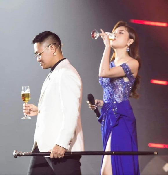 Tin sao việt,tin sao việt mới nhất,tin sao việt hot nhất,tin sao việt tháng 8