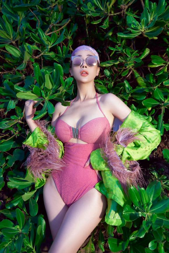 Phương Oanh bikini 0 Phương Oanh, diễn viên Phương Oanh, sao Việt