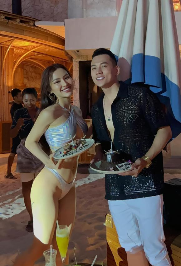 Tin sao việt,tin sao việt mới nhất,tin sao việt hot nhất,tin sao việt tháng 8