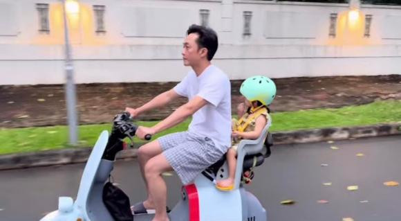 doanh nhân cường đô la,nữ ca sĩ đàm thu trang,sao Việt