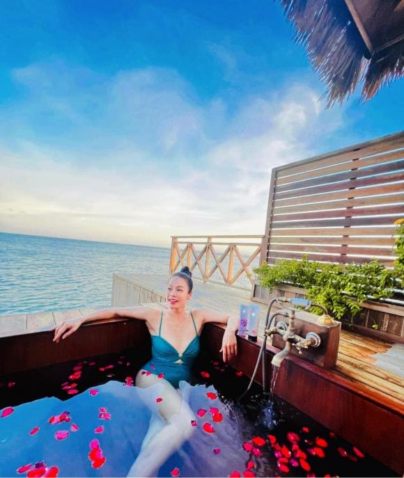 diễn viên Nhật Kim ANh,ca sĩ Nhật Kim Anh, sao Việt