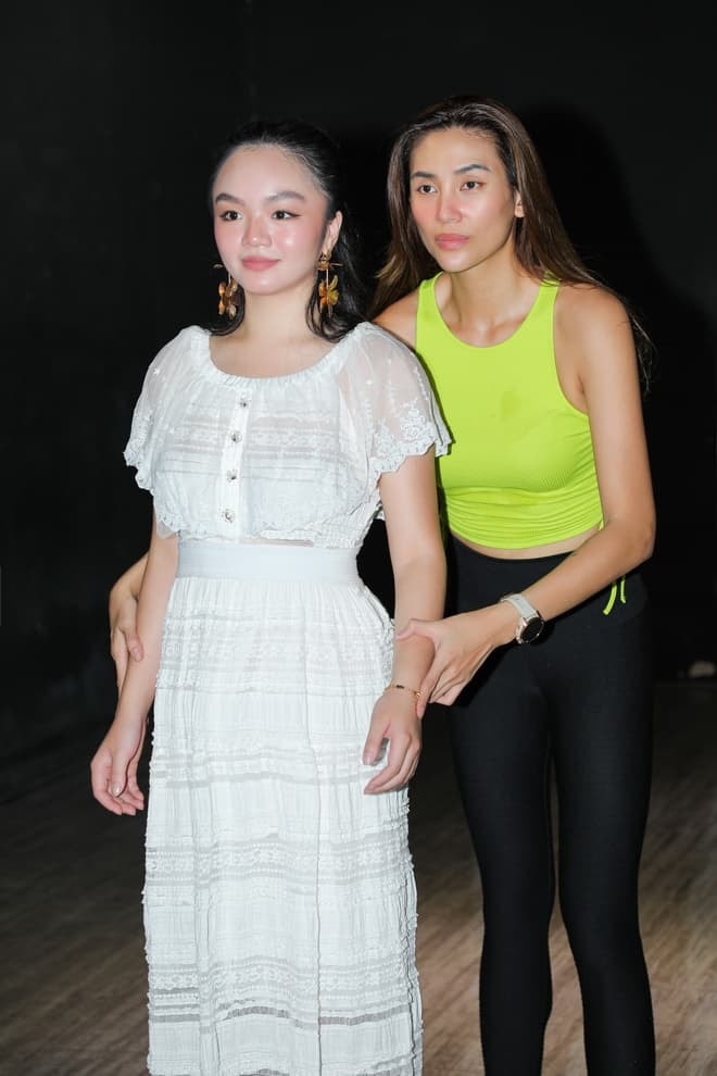 Đỗ Hoàng Kim, Võ Hoàng Yến, Miss Universe Canada 
