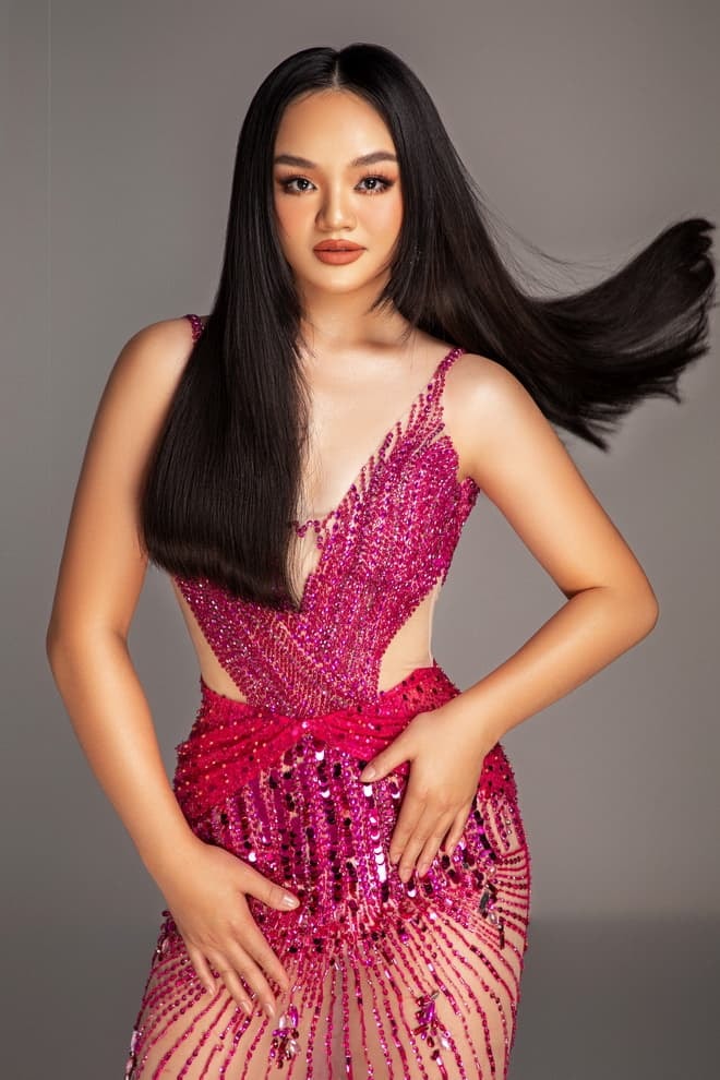 Đỗ Hoàng Kim, Võ Hoàng Yến, Miss Universe Canada 