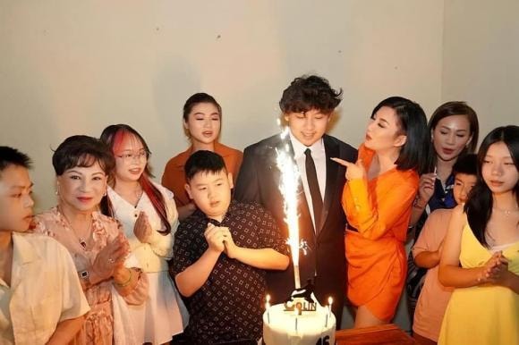 ca sĩ Bằng Kiều, vợ cũ Bằng Kiều, con trai Bằng Kiều, sao Việt