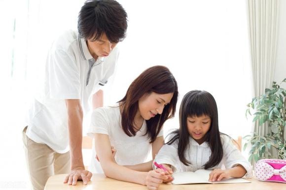 giao tiếp với trẻ, nuôi dạy trẻ, la mắng trẻ