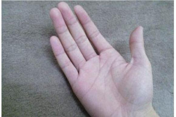 vân tay, mắt phật, tướng bàn tay, nhìn tay đoán tính cách