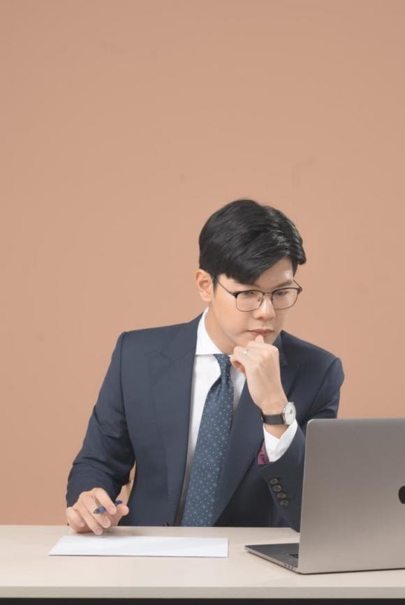 MC Bùi Đức Bảo, vợ chồng Bùi Đức Bảo, MC truyền hình, BTV Phí Linh, BTV Mạnh Cường, BTV truyền hình