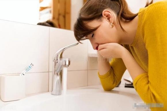 xuất hiện xuất huyết não, xuất huyết não