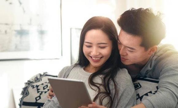giai đoạn quan trọng của cuộc đời, cuộc sống quanh ta, giá trị cuộc sống