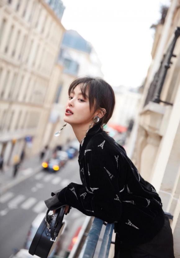 phụ kiện, trang sức, phụ nữ tuổi 40