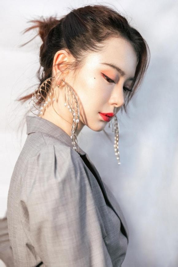 phụ kiện, trang sức, phụ nữ tuổi 40