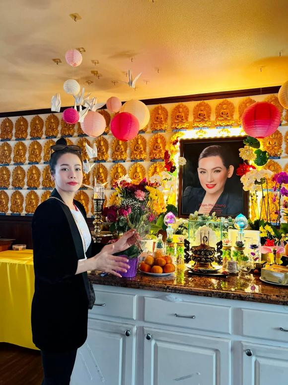 Nhật Kim Anh, sao việt, Phi Nhung