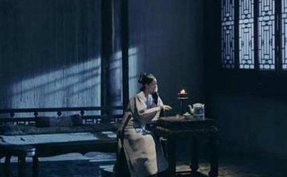 hoàng đế, phi tần, phi tần cắm sừng vua, phi tần ngoại tình, hình phạt phi tần ngoại tình