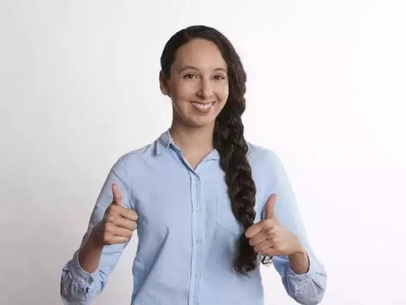 hài lòng người khác, dấu hiếu cố gắng làm hài lòng người khác, làm hài lòng người khác