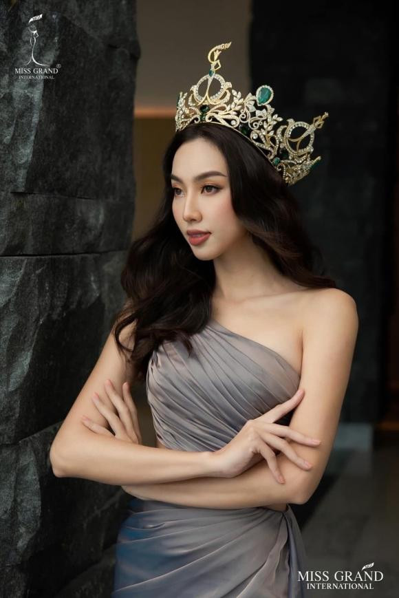 thùy tiên, sao việt, miss grand, hoa hậu thùy tiên 