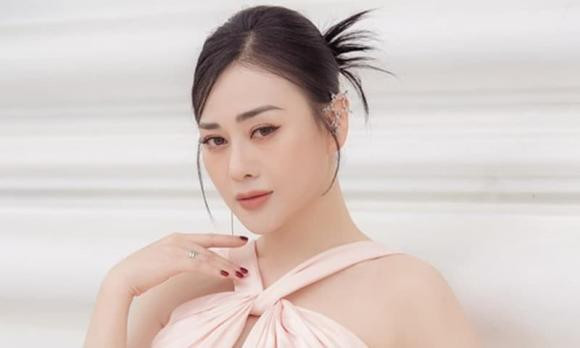 diễn viên Phương Oanh, ca sĩ Thu Phượng, sao Việt