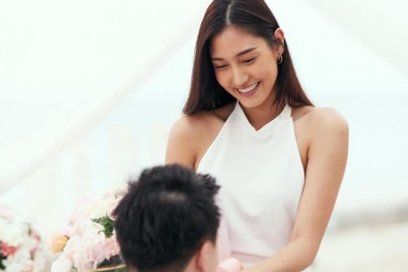 hoa hậu hoàn vũ, á hậu thúy vân, hoa hậu ngọc châu