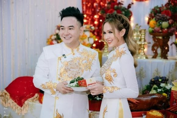 Xoài Non, vợ của streamer giàu nhất Việt Nam, streamer giàu nhất Việt Nam