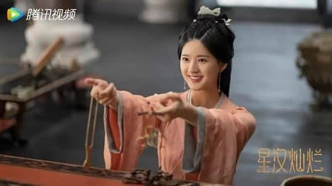 triệu lệ dĩnh, dương mịch, lưu thi thi, triệu lộ tư, địch lệ nhiệt ba, ngu thư hân