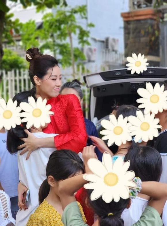 hoa hậu khánh vân, hoa hậu hoàn vũ, hoa hậu ngọc châu, á hậu thảo nhi 