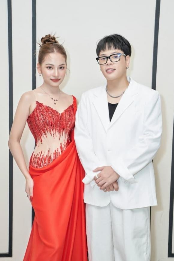 ca sĩ Sara Lưu, nhạc sĩ Dương Khắc Linh, sao Việt