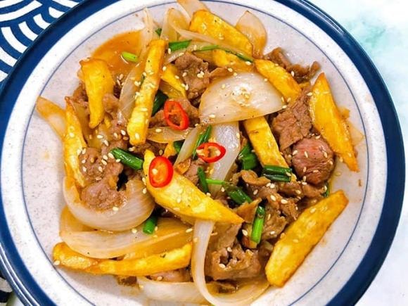 thịt bò xào khoai tây, cách làm thịt bò xào khoai tây, món ngon 