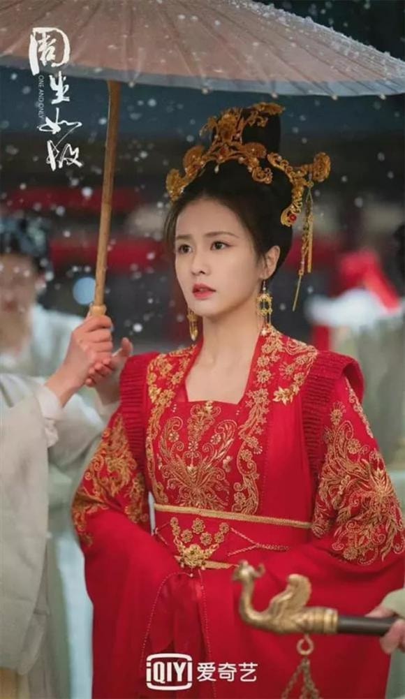  mỹ nhân cổ trang trung quốc, 4 mỹ nhân cổ trang trung quốc không mang khí chất tiên khí, sao Hoa ngữ 