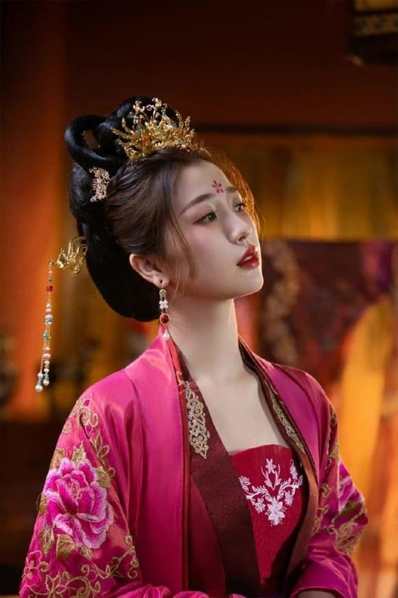  mỹ nhân cổ trang trung quốc, 4 mỹ nhân cổ trang trung quốc không mang khí chất tiên khí, sao Hoa ngữ 