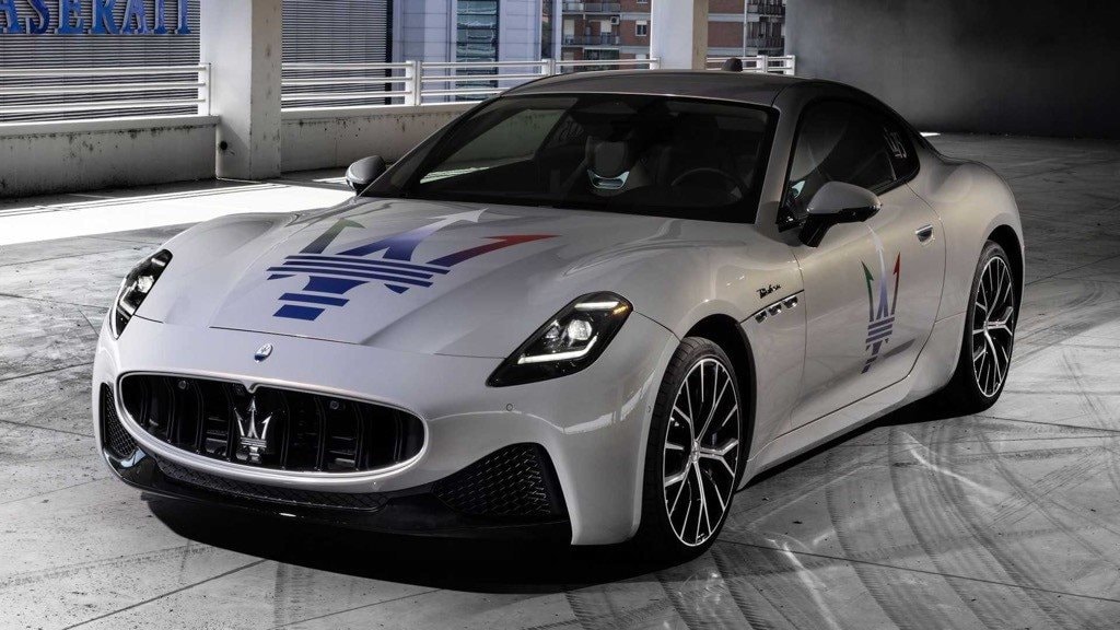 xedoisong_maserati_granturismo_nettuno_1_yhmm.jpg