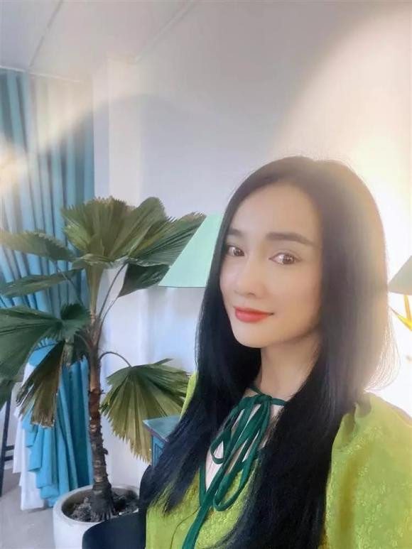 diễn viên Nhã Phương, sao Việt