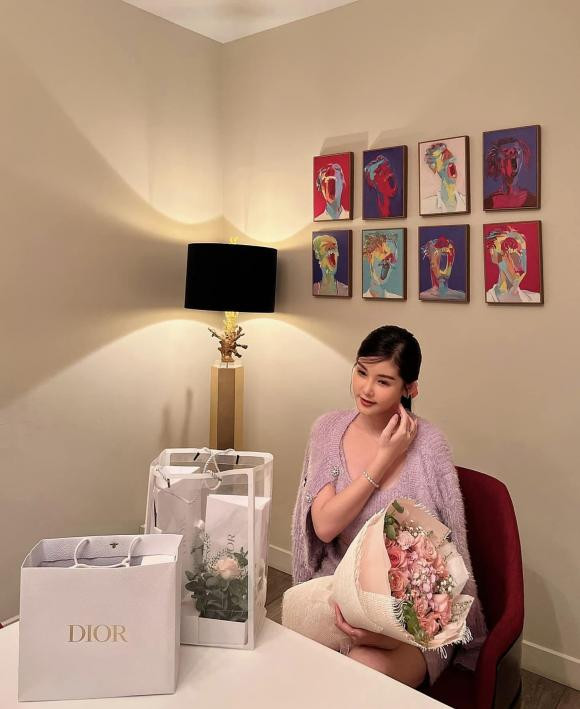 Lê Âu Ngân Anh, Phan Tô Ny, Hoa hậu Lê Âu Ngân Anh