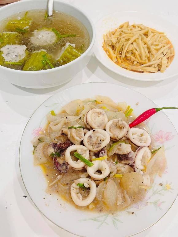 vợ cũ Vũ Duy Khánh, DJ Tiên Moon, mâm cơm ngon