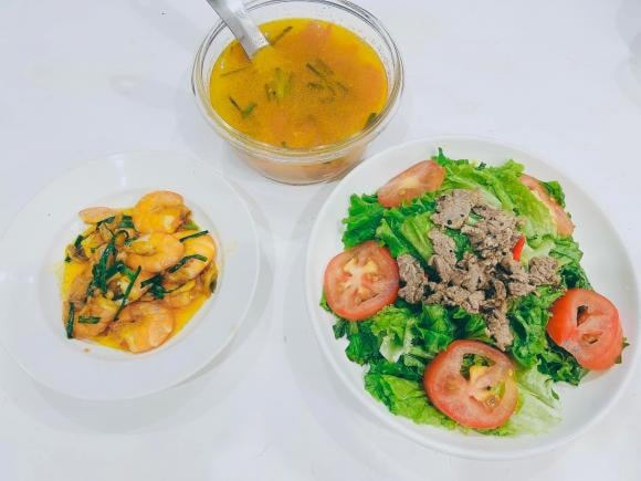 vợ cũ Vũ Duy Khánh, DJ Tiên Moon, mâm cơm ngon