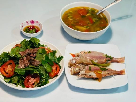vợ cũ Vũ Duy Khánh, DJ Tiên Moon, mâm cơm ngon