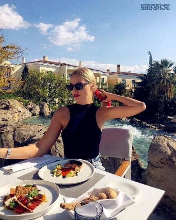 Natali Thanou, người mẫu Natali Thanou