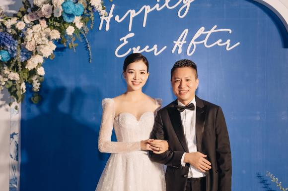Hà Thanh Vân, cưới MC Hà Thanh Vân, đám cưới sao Việt 