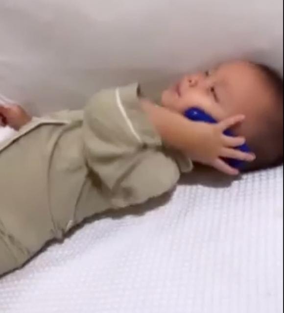 nữ ca sĩ hồ ngọc hà,ca sĩ Hồ Ngọc Hà,diễn viên Kim Lý, cặp song sinh của Hà Hồ, sao Việt