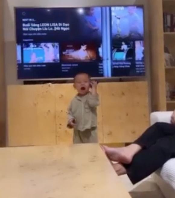 nữ ca sĩ hồ ngọc hà,ca sĩ Hồ Ngọc Hà,diễn viên Kim Lý, cặp song sinh của Hà Hồ, sao Việt