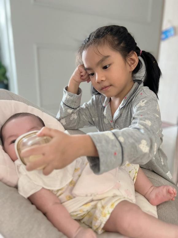 ca sĩ Phạm Quỳnh Anh, sao Việt