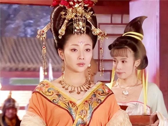 Dương Quý Phi, Hoàng đế Huyền Tông, Đường Huyền Tông, Dương Ngọc Hoàn