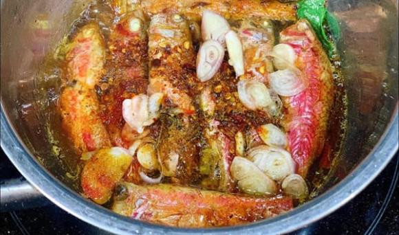 Cá kho, cá kho mật mía, kho cá biển ngon, món ngon 