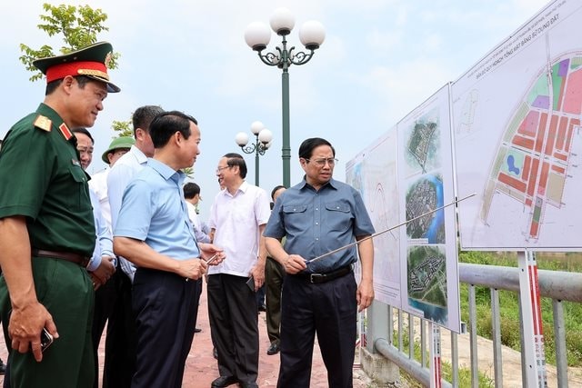 thu-tuong-khao-sat-cho-y-kien-do-an-quy-hoach-cong-trinh-du-lic-quoc-gia-thac-ba1.jpg