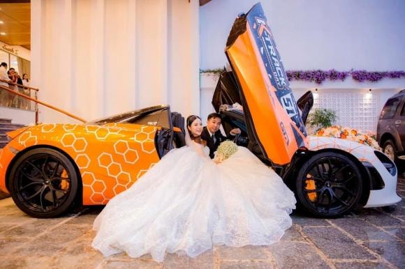 nhóm HKT, ca sĩ Lý Tuấn Kiệt, sao Việt