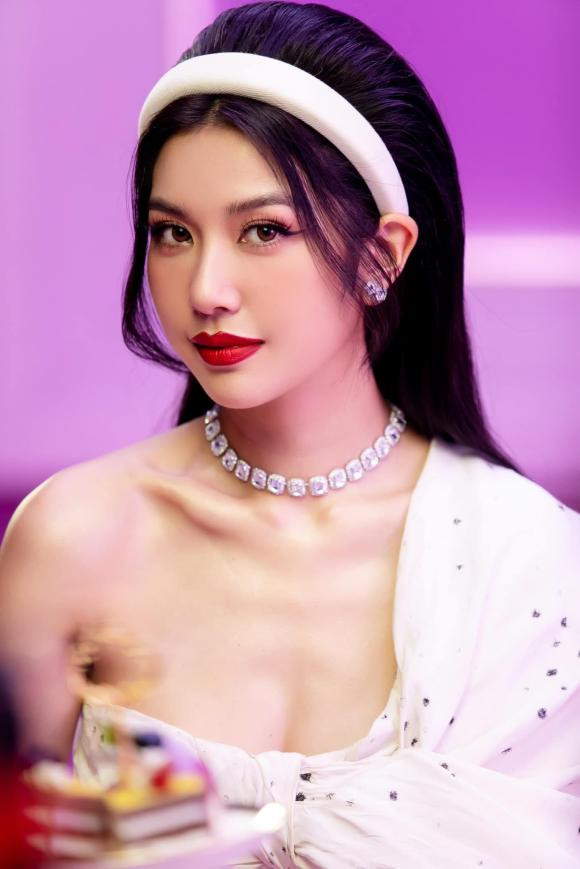 Tin sao việt, tin sao việt mới nhất, tin sao việt hot nhất, tin sao việt tháng 10