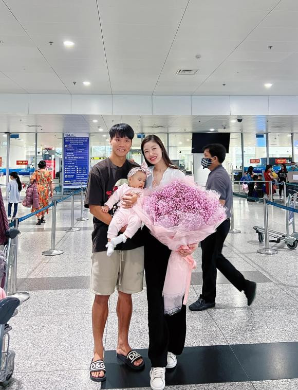 con gái cầu thủ Văn Dũng 0 Vóc Đỗ, cầu thủ Văn Dũng, con gái cầu thủ Văn Dũng