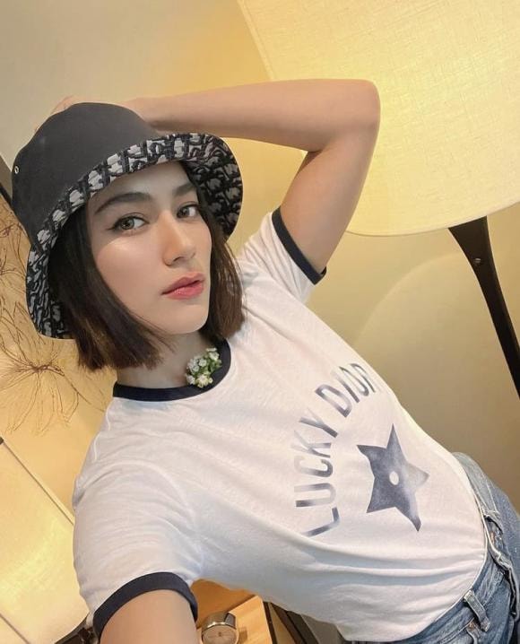 Yaya Urassaya, Kimmy Kimberley, sao Thái Lan